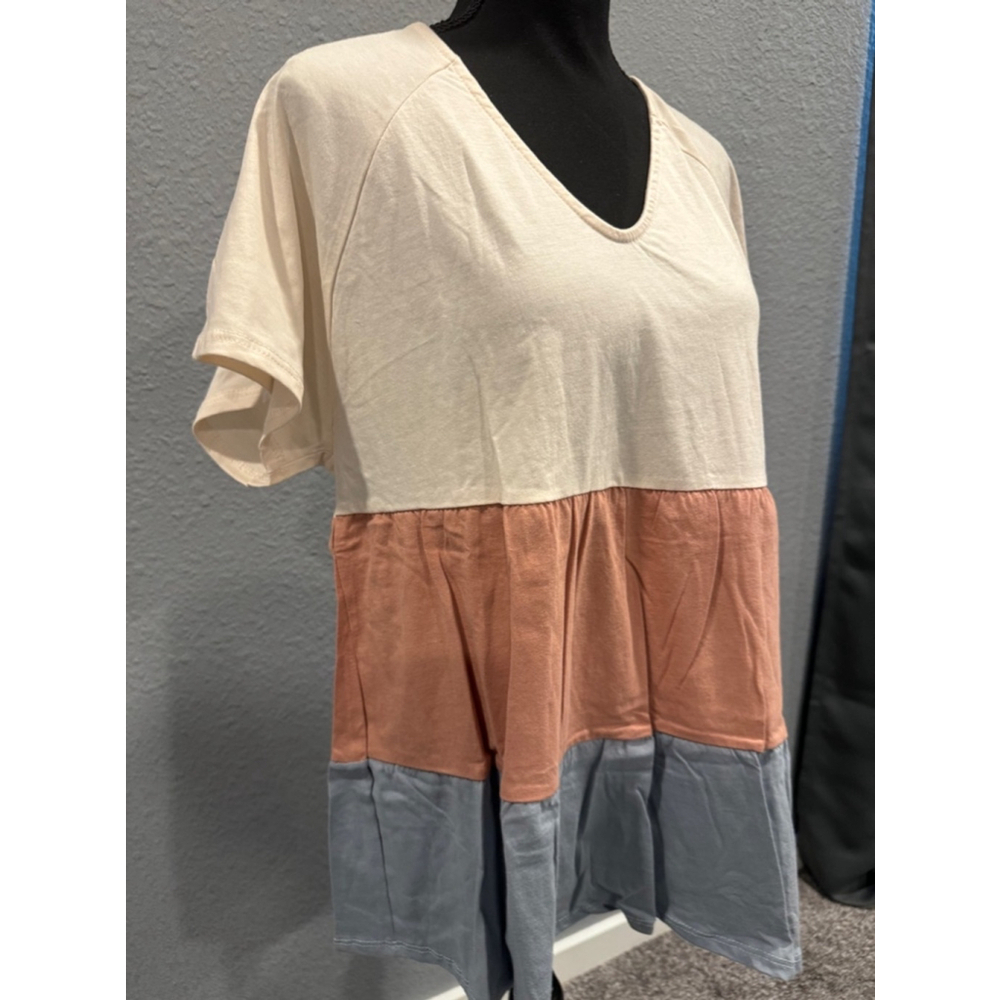 Cotton Bleu Color Block Tiered V-Neck Top, Sz Small NWOT - Picture 4 of 12